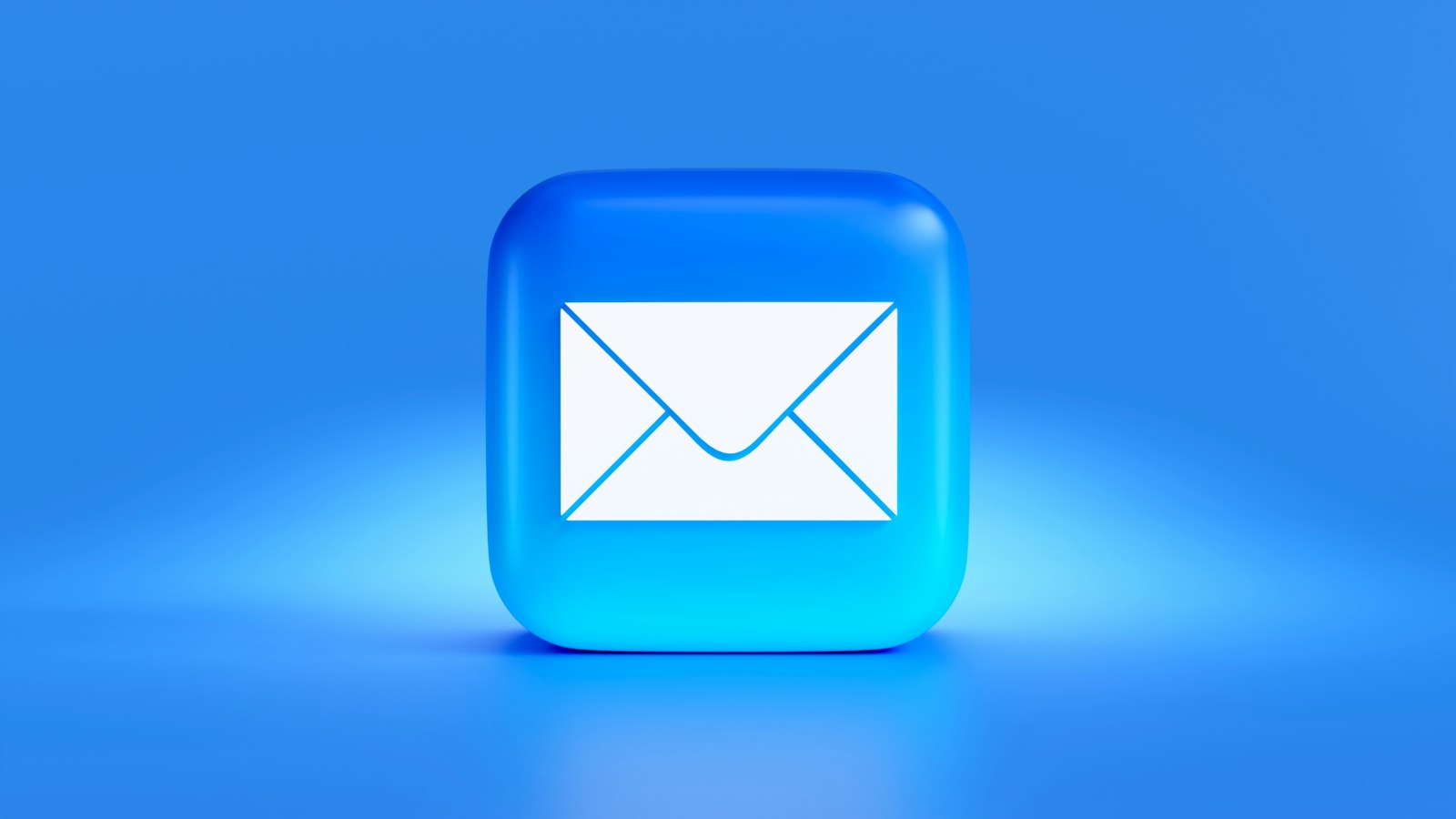 Blue email icon