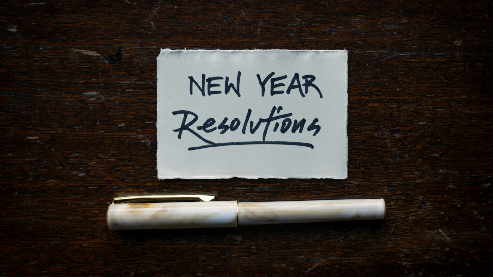 Lapp med texten New Year Resolutions